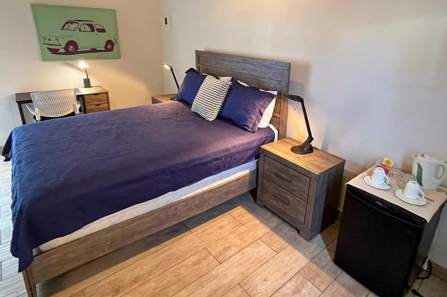 ホテル The Moxy English Harbour エクステリア 写真